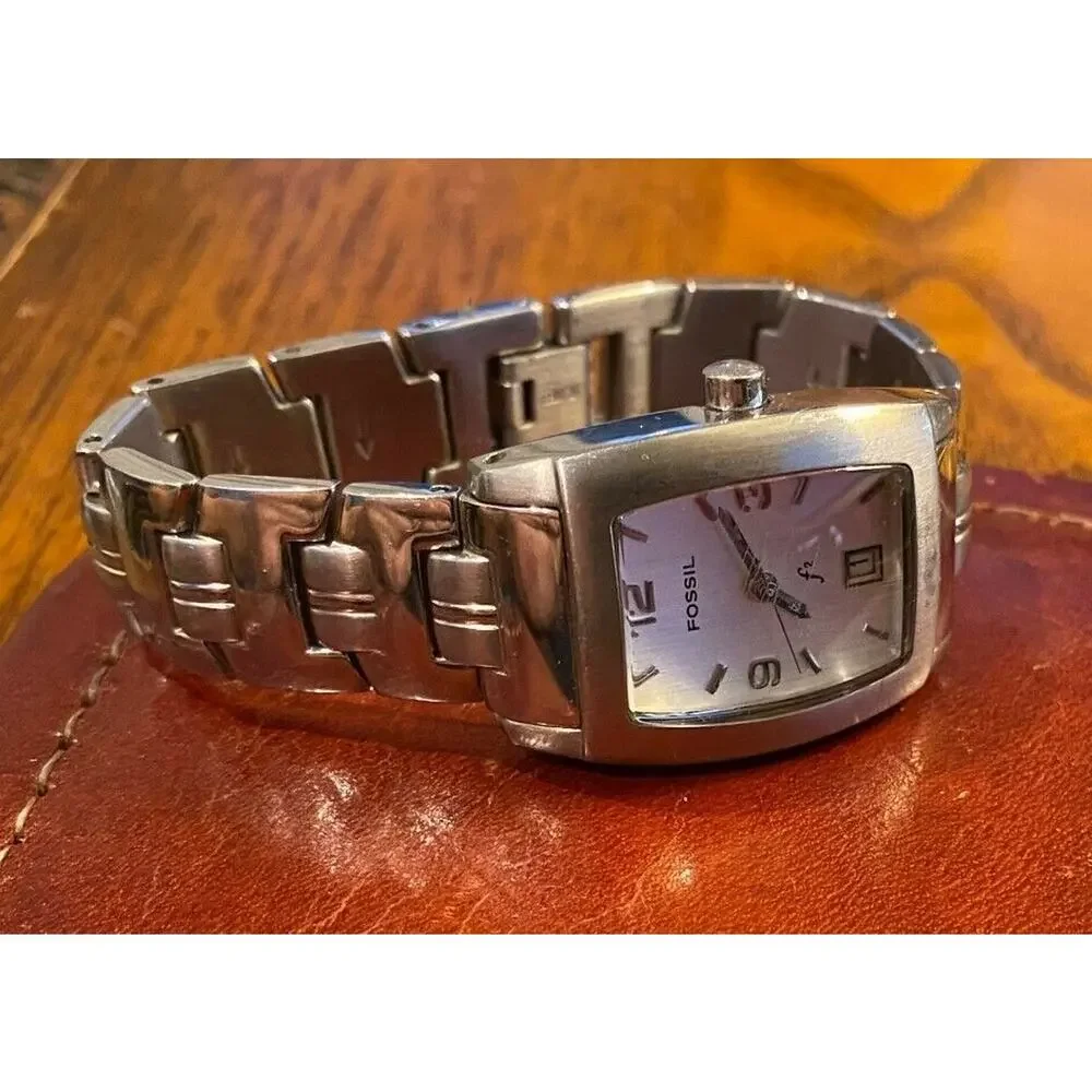 Women's 23mm Brushed Metal Tone Fossil F2 watchES-9555, Date Window, WR 30M